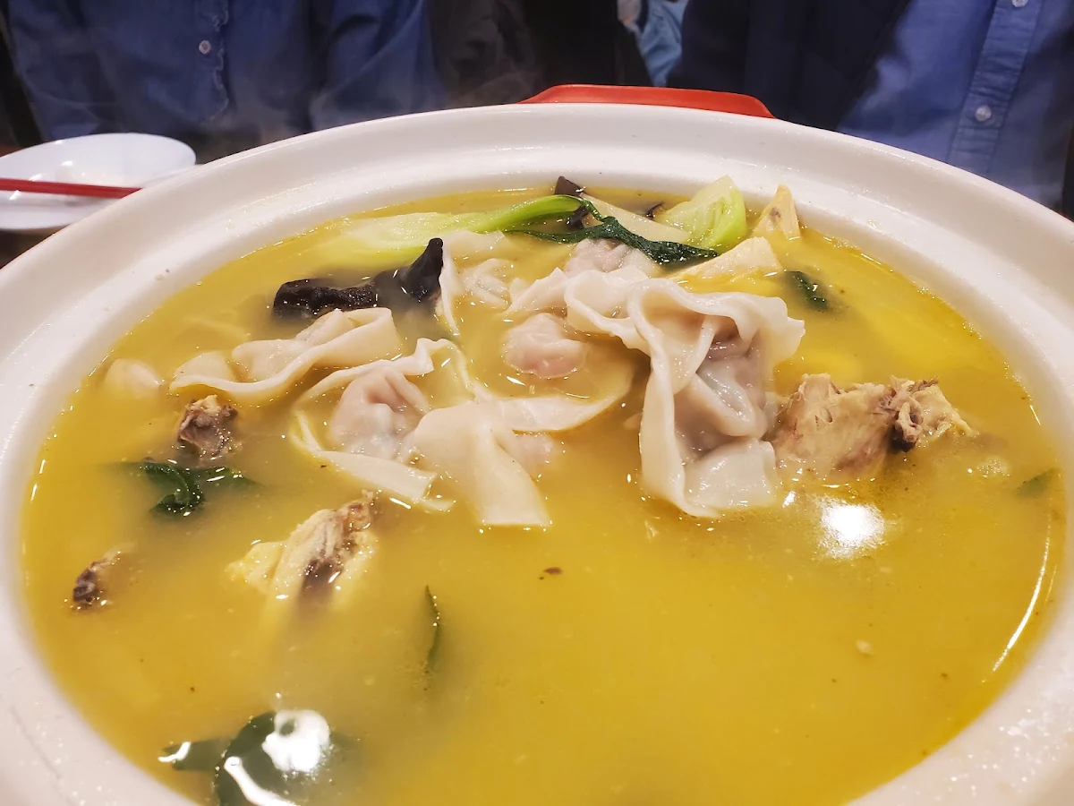 菜肉大雲吞, Jasmine Flowers Cuisine